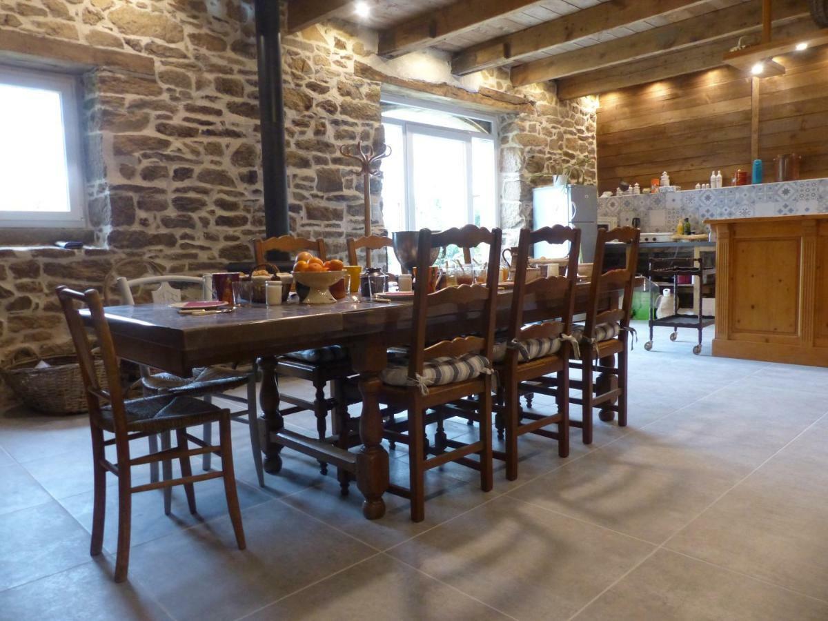 La Ferme De Kerhors Hotel Tréméoc Kültér fotó